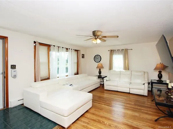 82 Bradley Avenue, Waterbury, CT 06708
