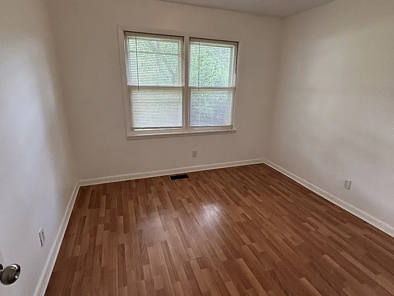 143 Roy Webb Rd — Photo 10