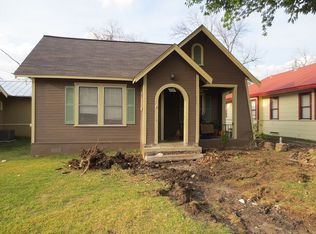 309 Queen Anne Ct, San Antonio, TX 78209