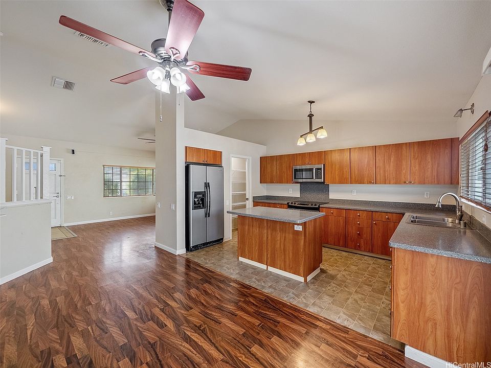 1st image of 91-1043 Hookaahea St