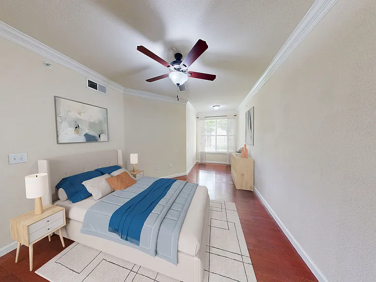 Large Bedroom