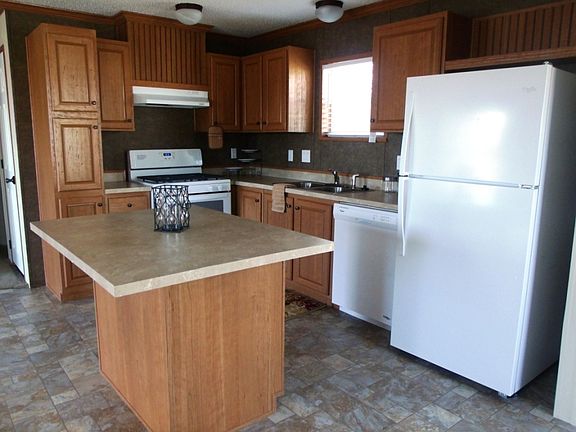 2nd image of 73 W Zimmer Dr