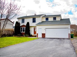 6286 Old Beattie Rd, Lockport, NY 14094