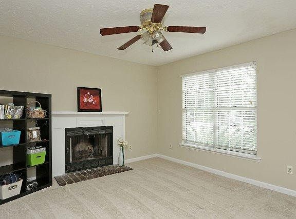 4th image of 3681 Arbor Dr
