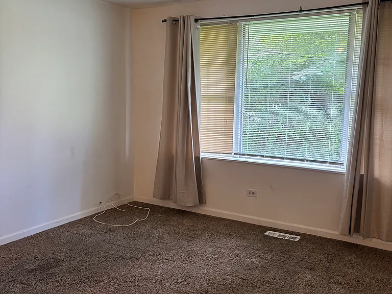 185 N Purdue Ave #185 — Photo 6