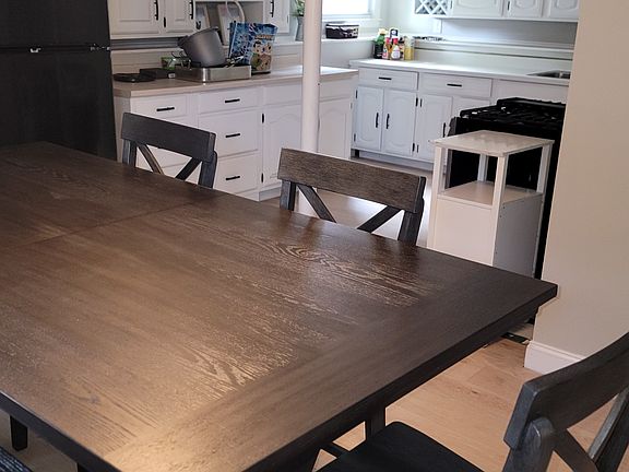 4th image of 241 Salem Rd