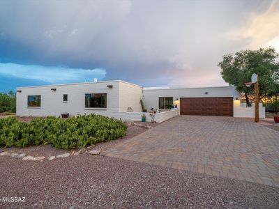 10405 N Gila Rd, Tucson, AZ, 85742