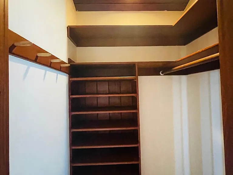 1047 Driftwood Ln — Photo 33