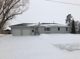 711 5th St, Ipswich, SD 57451