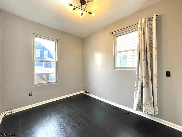 59 Ellington St #1 — Photo 8