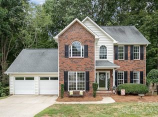 1299 Fenwick Hall Ct, Gastonia, NC 28056