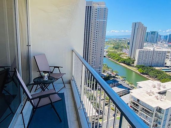 Relax on the lanai that offers ocean, city and mountain views.