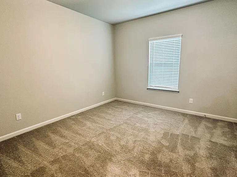 7157 Magnolia Vlg #101 — Photo 12