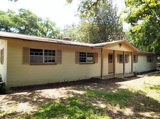 382 Sisco Dirt Rd, Satsuma, FL 32189