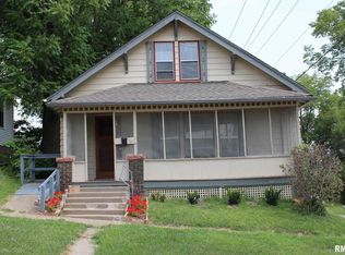 611 Orange St, Muscatine, IA 52761