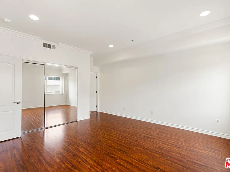 3328 Oakhurst Ave #110 — Photo 16