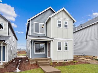 4039 Village Center Dr SE, Salem, OR 97302