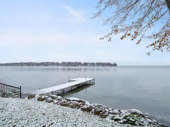 1 Olive Cres #4, Orillia, ON L3V 7N5