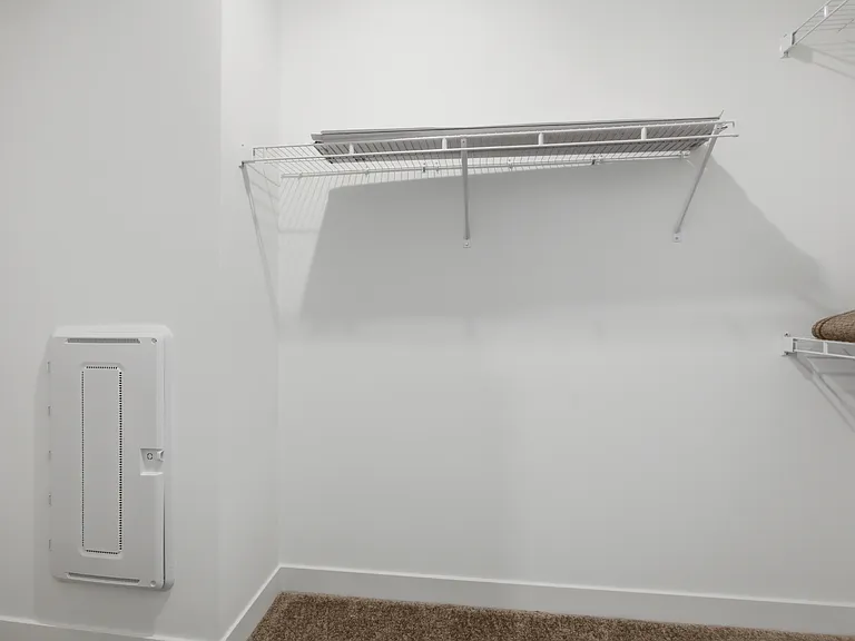 4323 Malvern Way — Photo 10