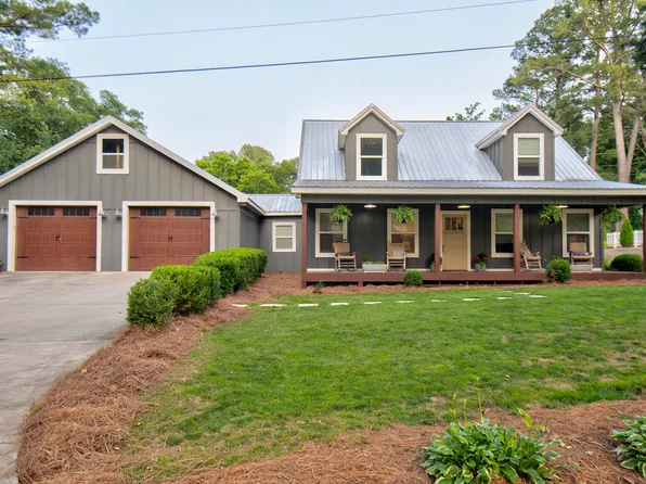 1 E Orchard Dr, Chickamauga, GA 30707