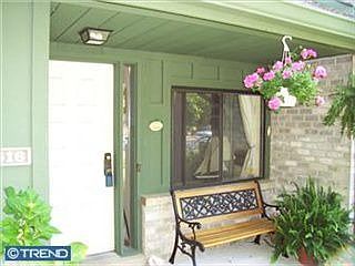 1st image of 516 Foxwood Ln