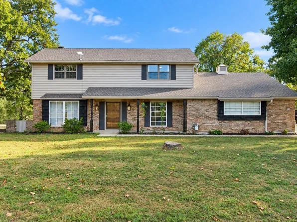 1908 E 20th St, Okmulgee, OK 74447