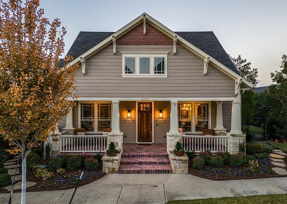 1st image of 2233 Emerson Ln