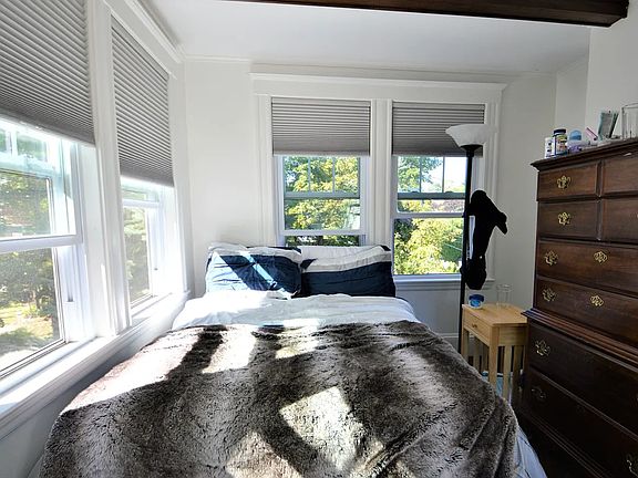 3rd image of 74 Manet Rd #2