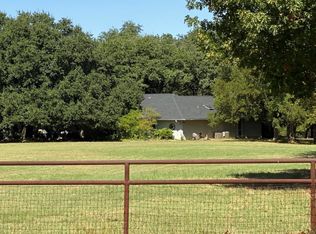 3215 Collard Rd, Arlington, TX 76017