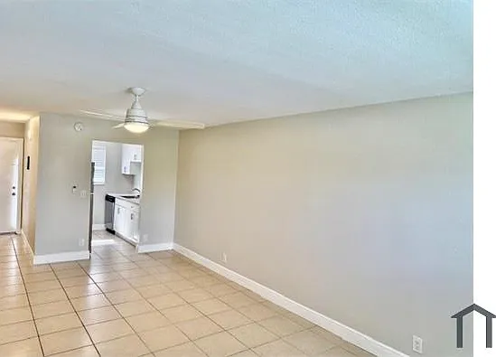 550 SW 2nd Ave #229 — Photo 9