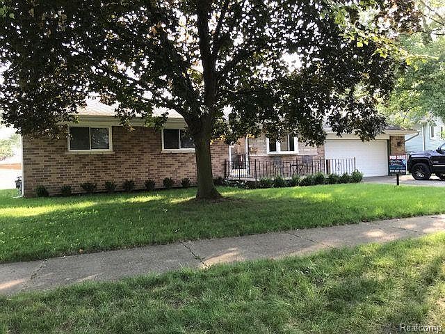 1st image of 36671 Melton St