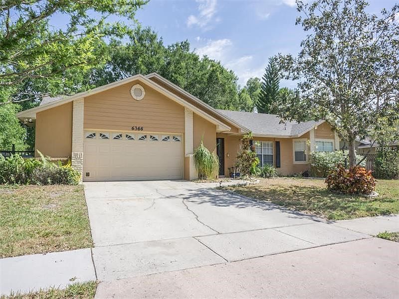 Great house in Orange Bay, Dr Phillips