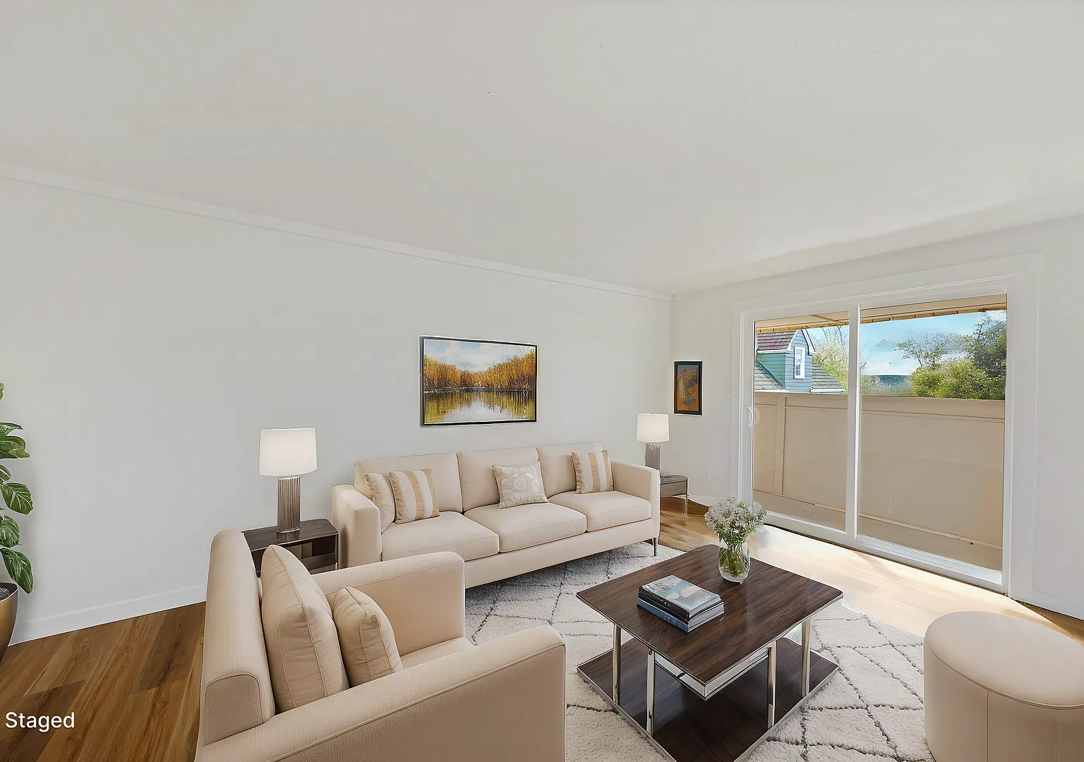 2 Bed 1 Bath - Remodeled - Washer/Dryer Included - Storage Locker - NAS Whidbey — Photo 2