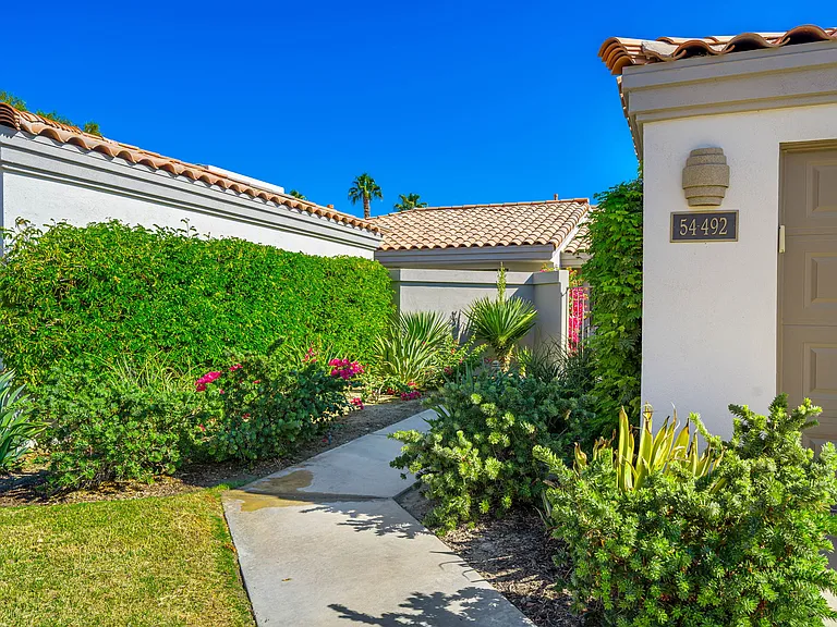 54492 Shoal Crk — Photo 11