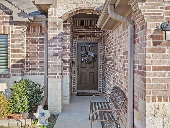 2nd image of 8515 Larry Ct