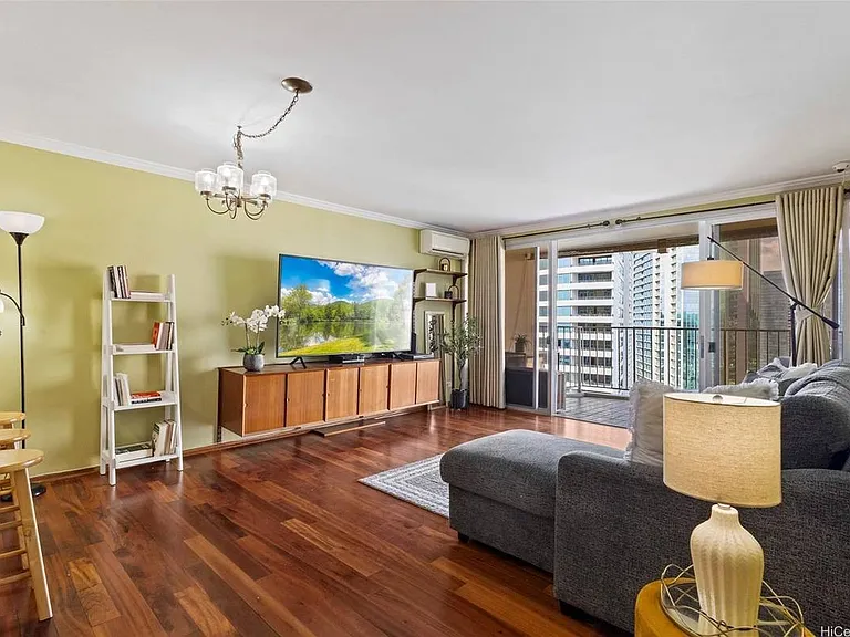 1350 Ala Moana Blvd #2711 — Photo 1
