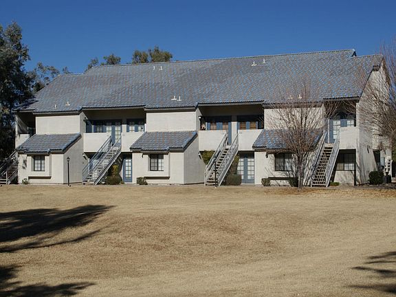 4th image of 3716 E University Dr Unit 1033