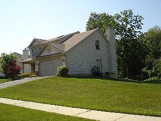 3rd image of 854 Hickory Creek Dr