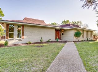 1411 Acapulco Dr, Dallas, TX 75232
