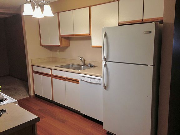 5th image of 6231 Hidden Creek Dr APT 233