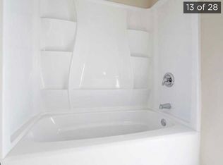 3 Lisbon Ave, Absecon, NJ 08201