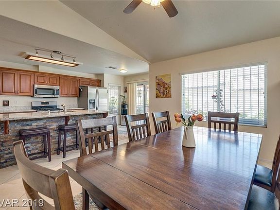 5th image of 7874 Laurelton Pl