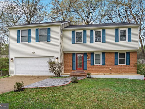 3rd image of 7937 Freehollow Dr
