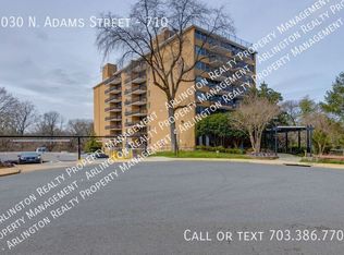 2030 N Adams St APT 710, Arlington, VA 22201