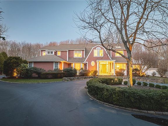 2nd image of 128 Pheasant Dr