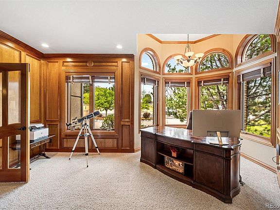 5th image of 14118 Lexington Circle