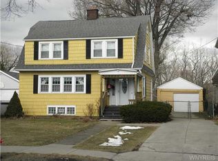 302 Potters Rd, Buffalo, NY 14220