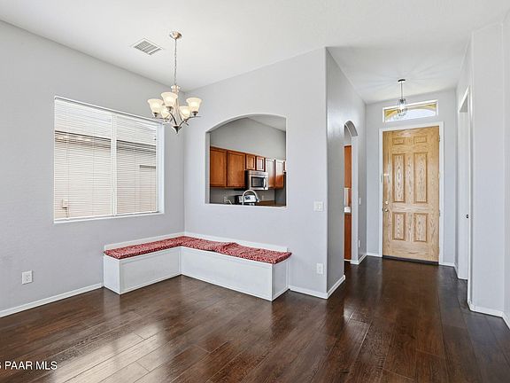 3rd image of 5923 N Talbot Dr