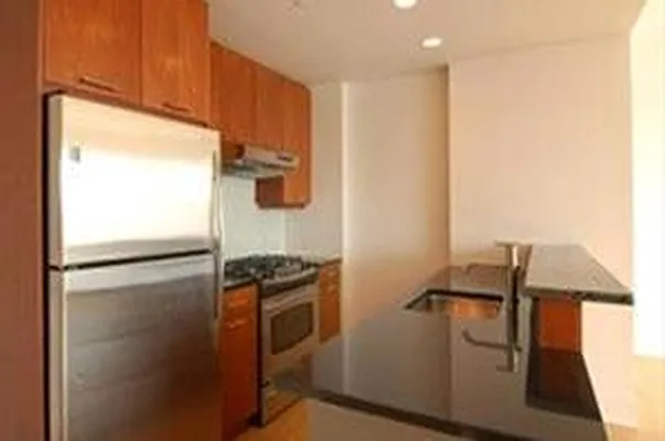 Rented by Corcoran | media 30