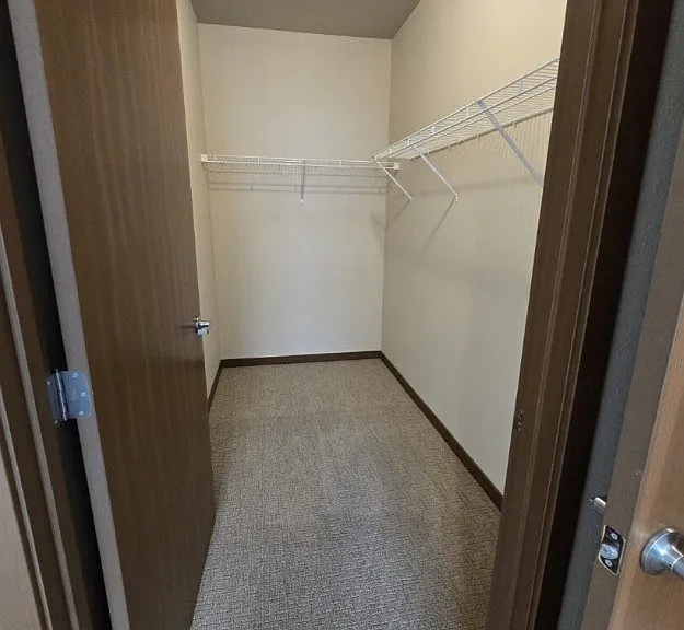 Deer Haven Apartments — Photo 29